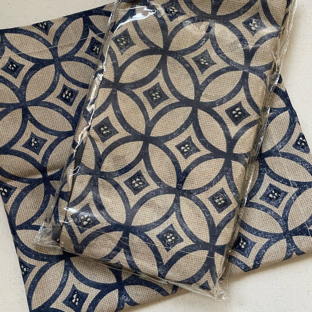 BLUE CREAM napkins new set dior style table decor kitchen